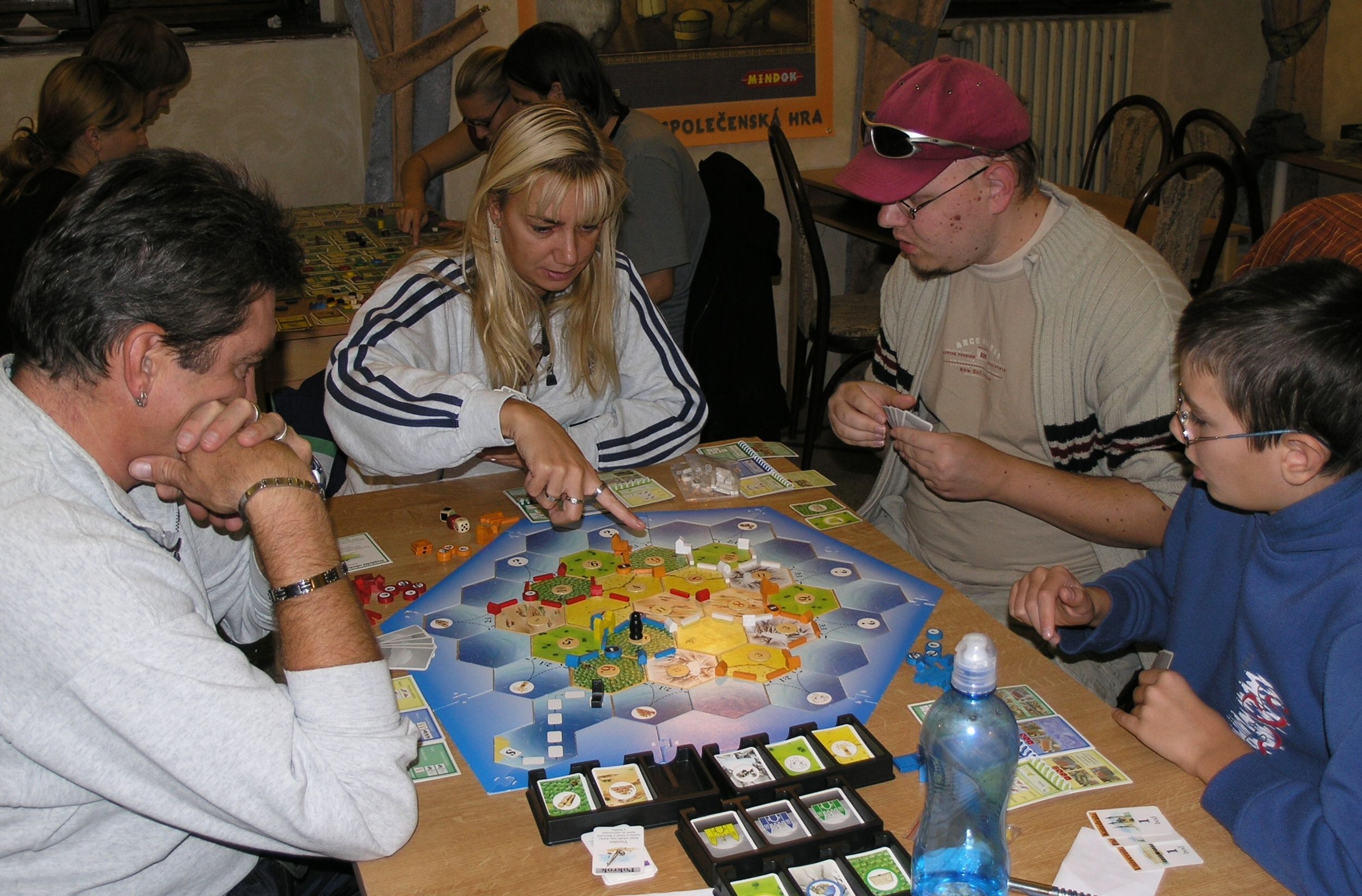 Catan: Städte und Ritter, Foto aus Wikimedia Commons