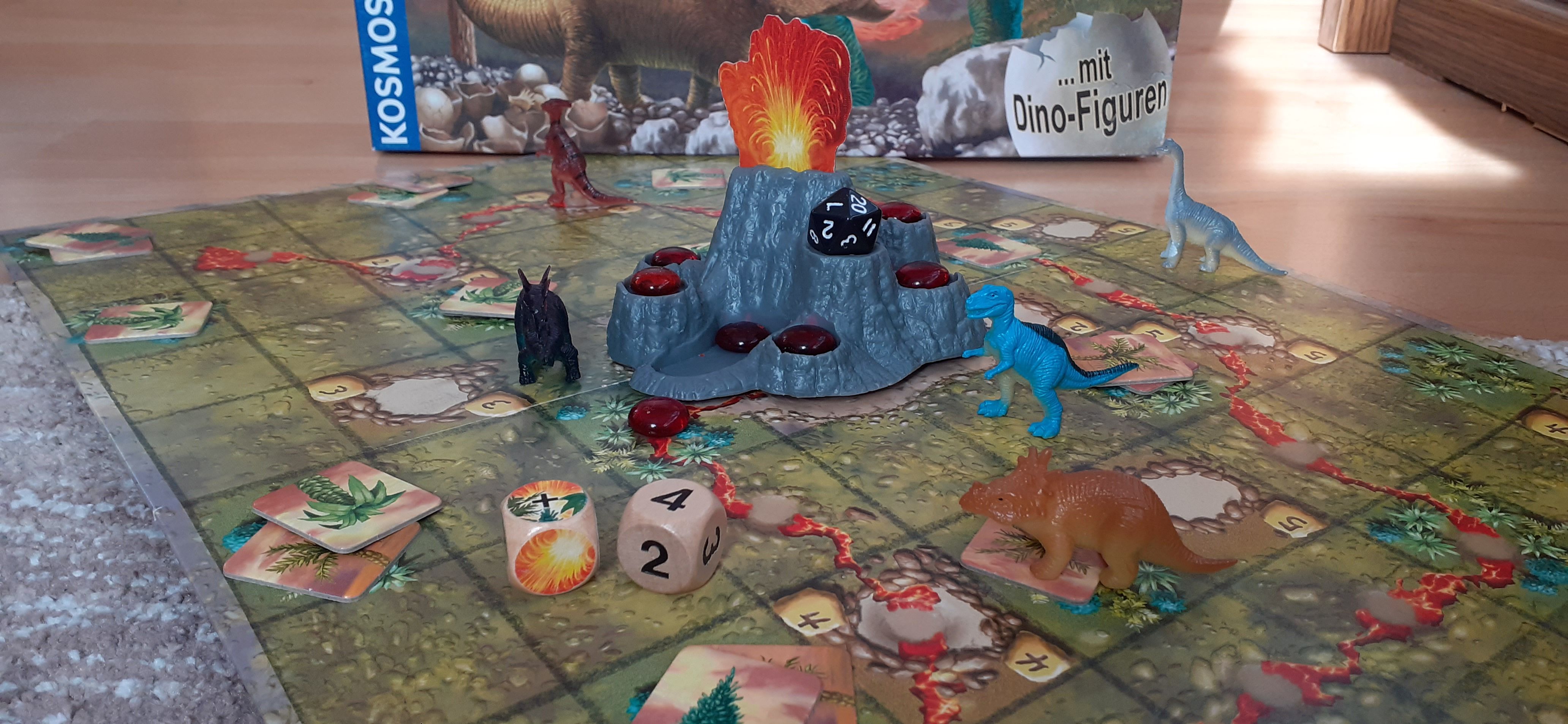 Das große Dinosaurier-Spiel: Spielmaterial