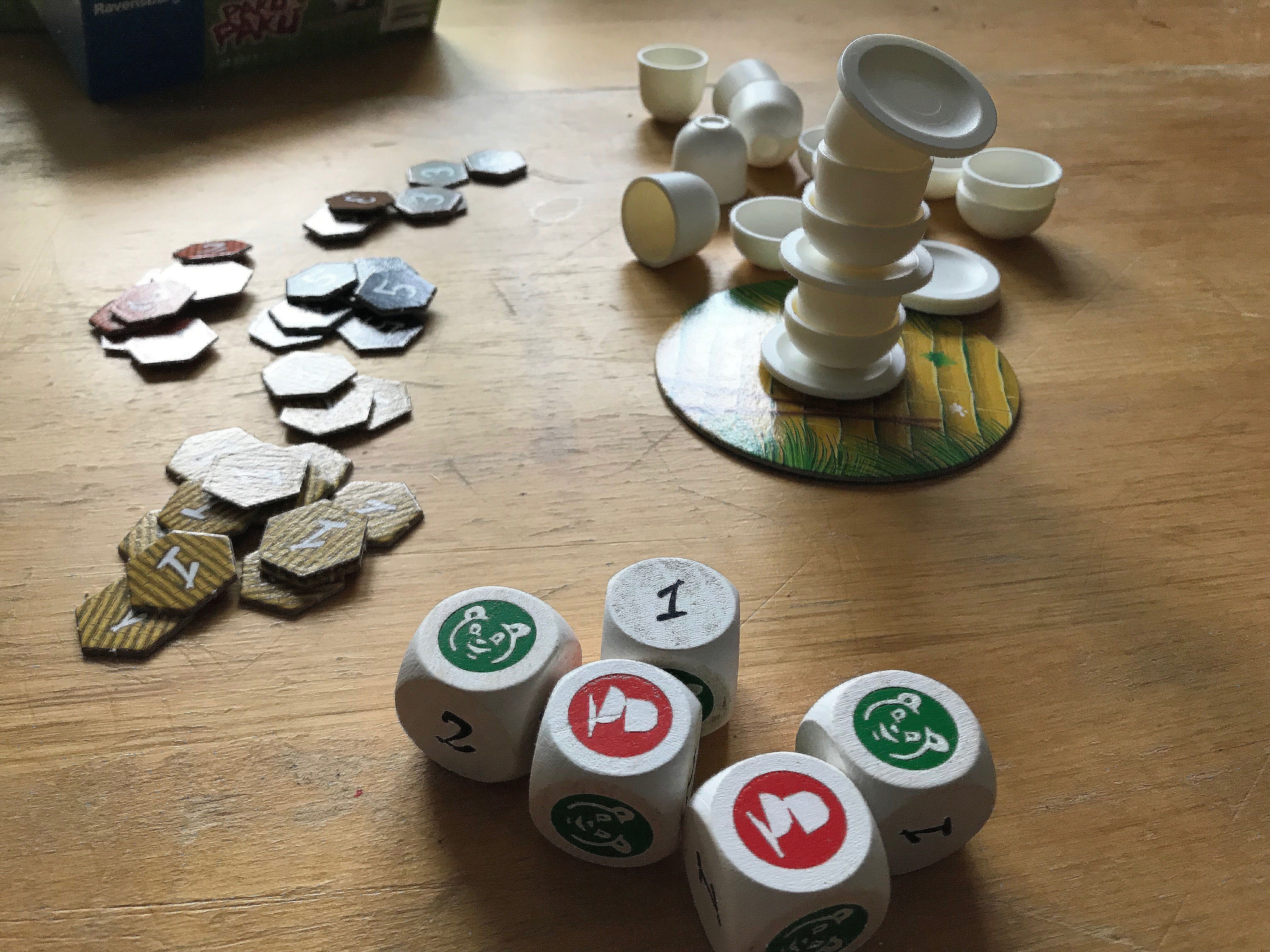 Paku Paku: Spielmaterial