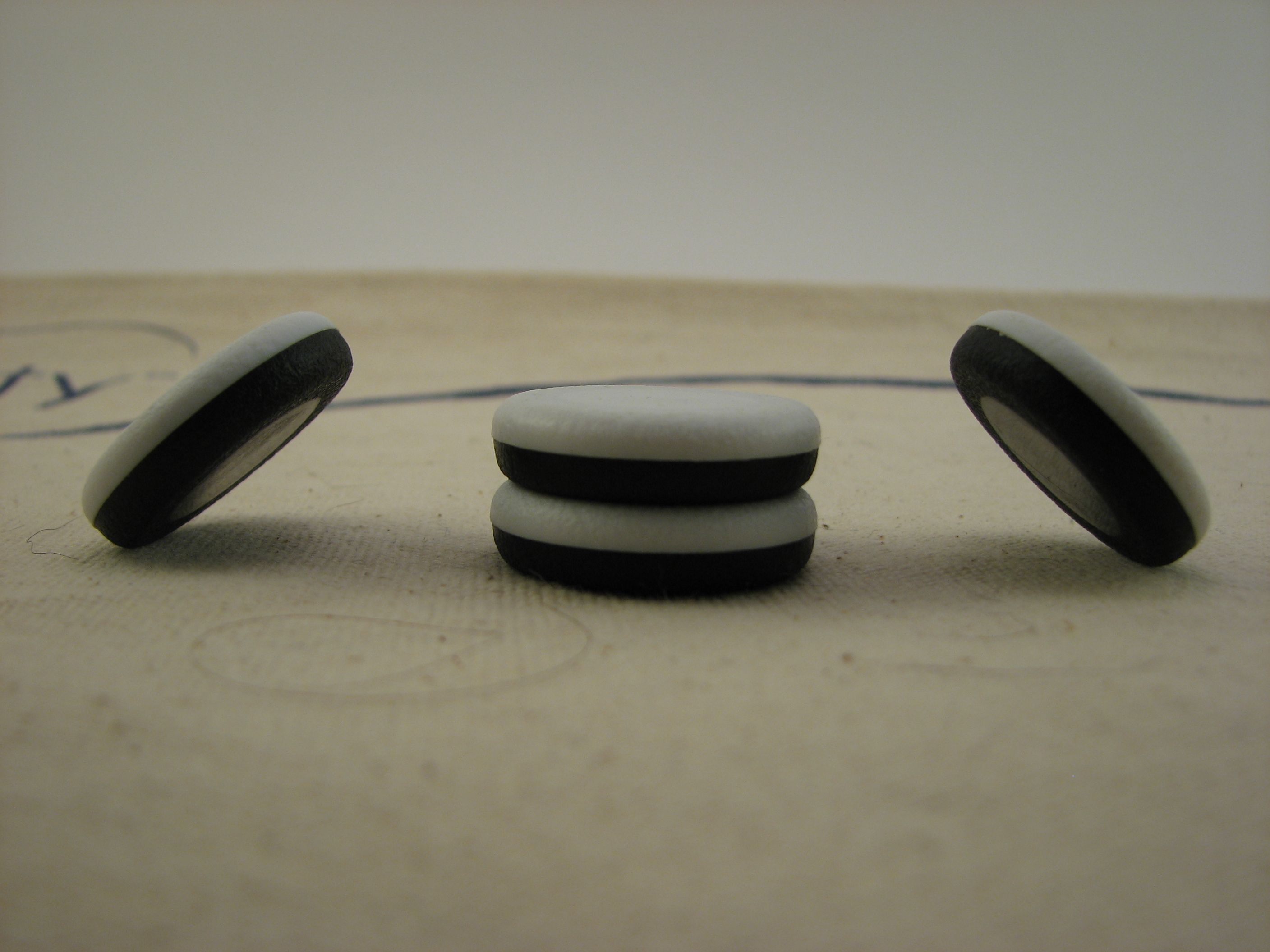 Polarity, Foto aus Wikimedia Commons