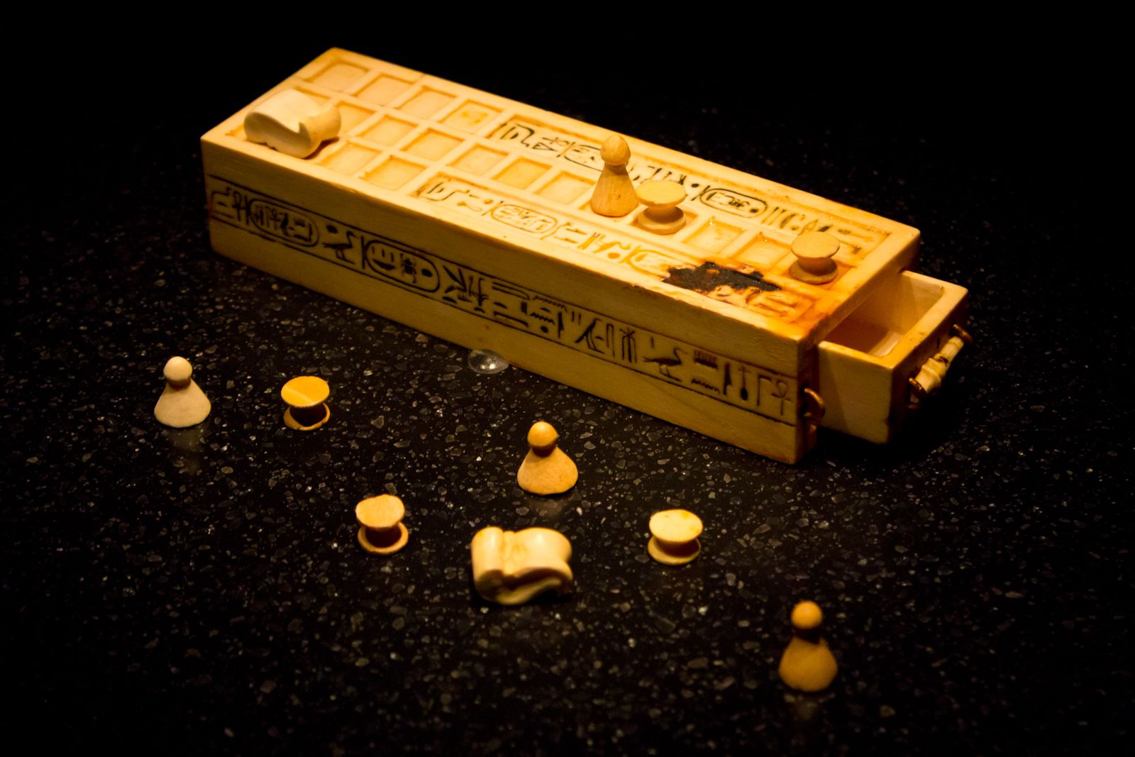 Senet, Foto aus Wikimedia Commons