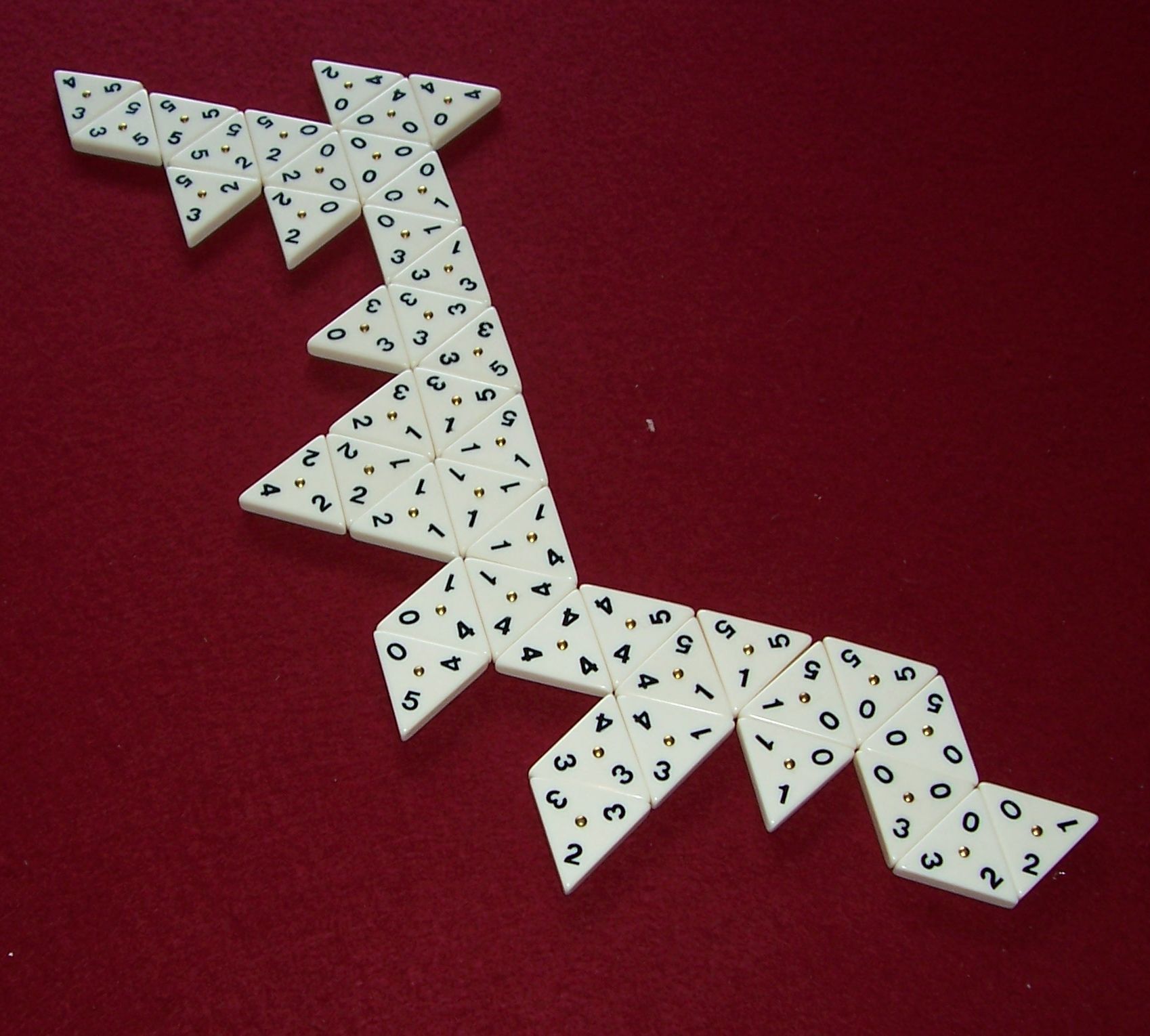 Triominos, Foto aus Wikimedia Commons